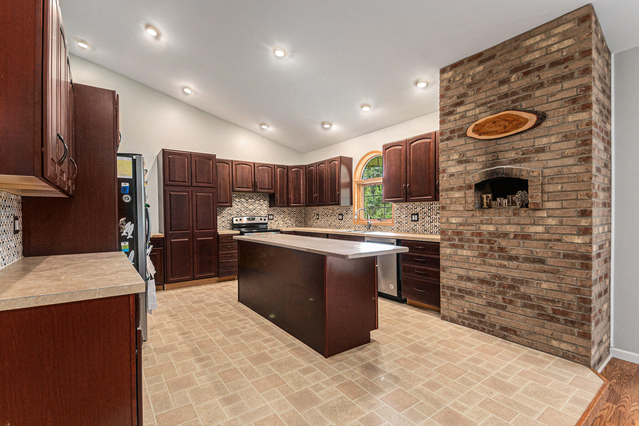 8930 W 14 Mile Road