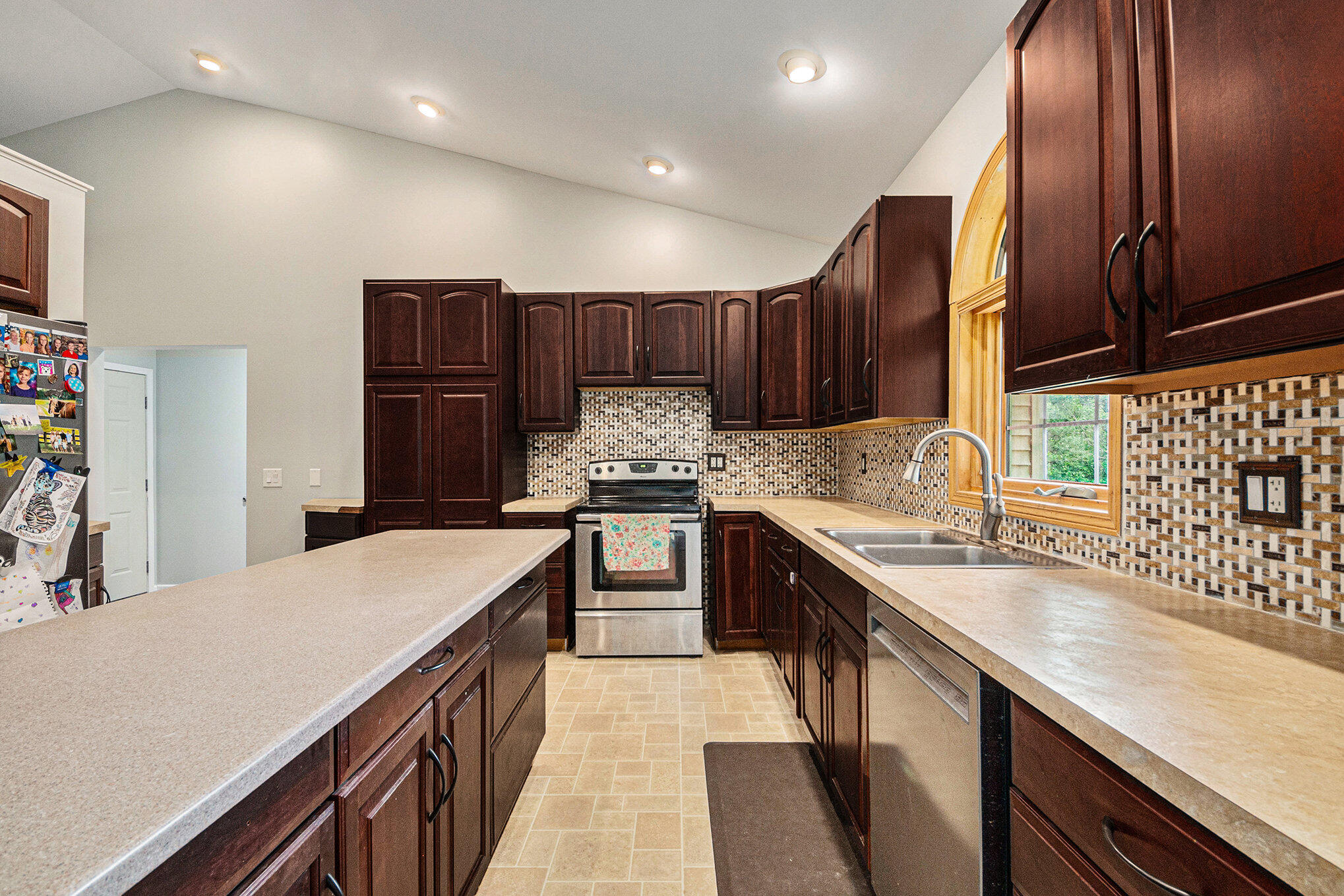 8930 W 14 Mile Road