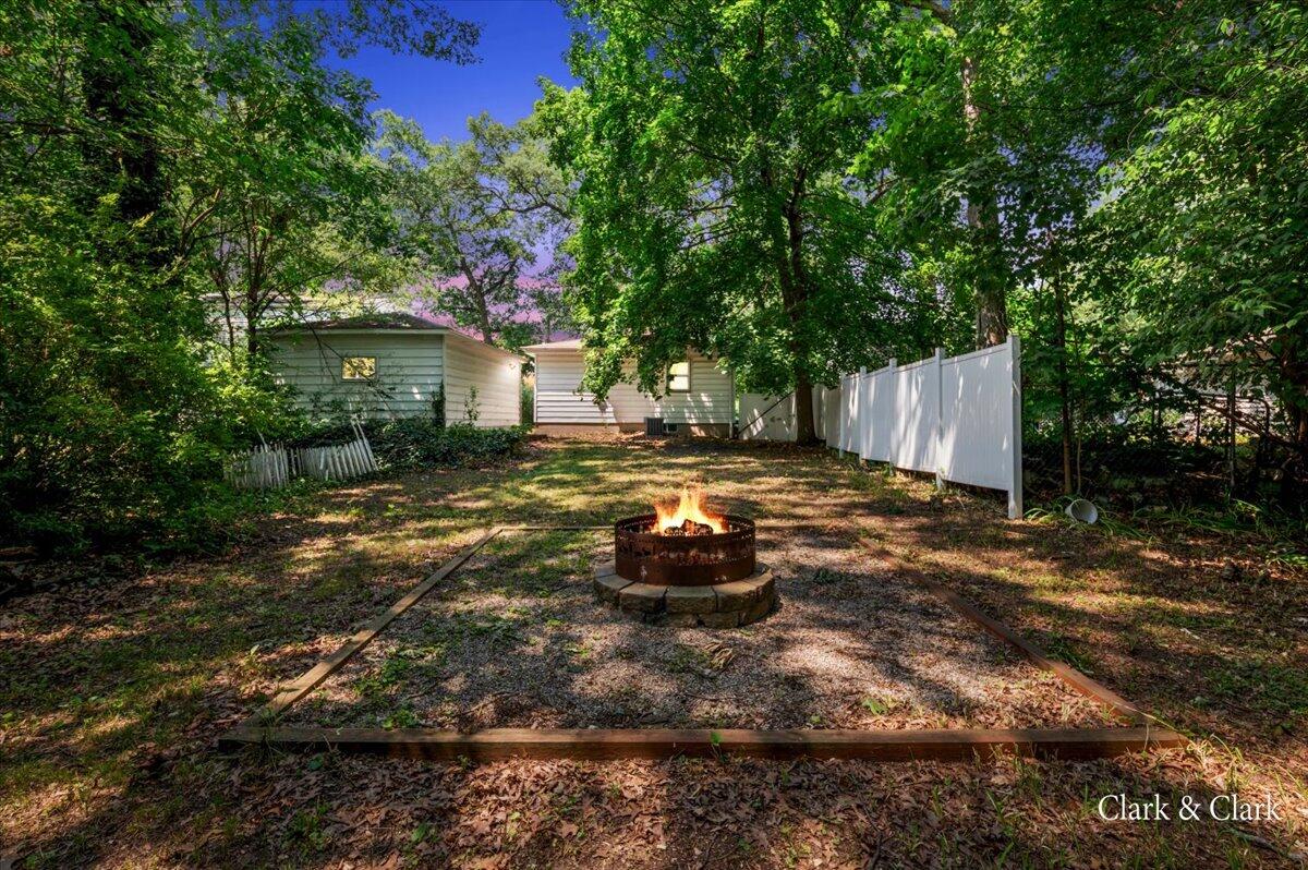 3930 Colby Avenue SW