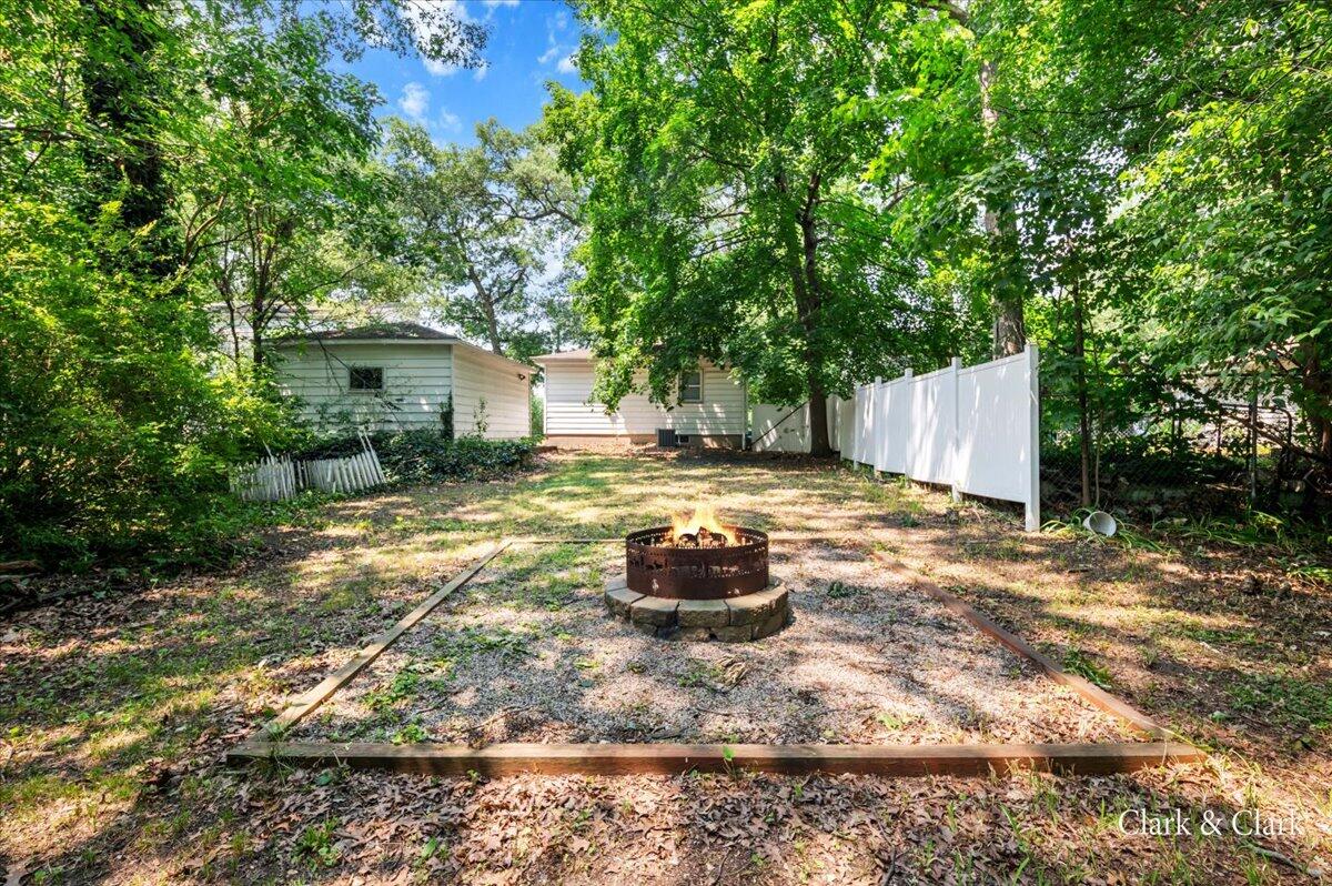 3930 Colby Avenue SW