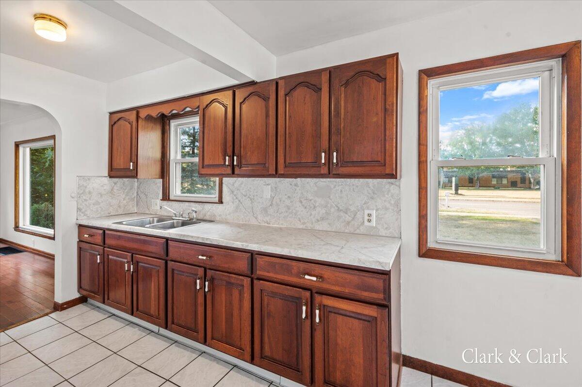 1370 Bauer Road