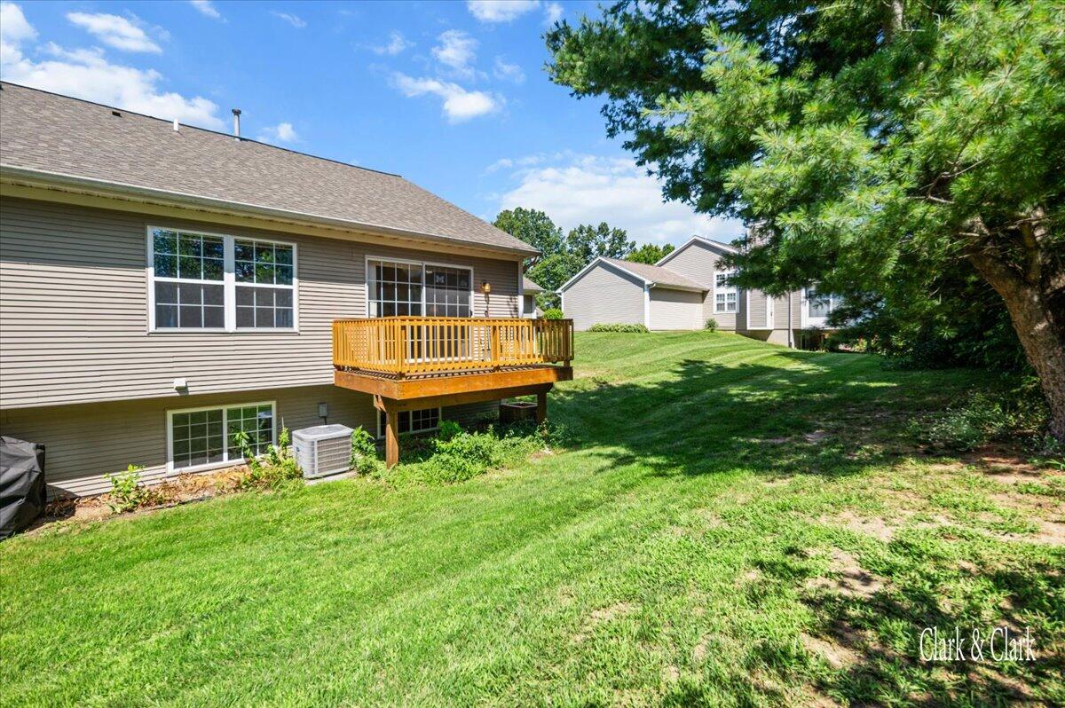 5136 Strawberry Pines Avenue NW