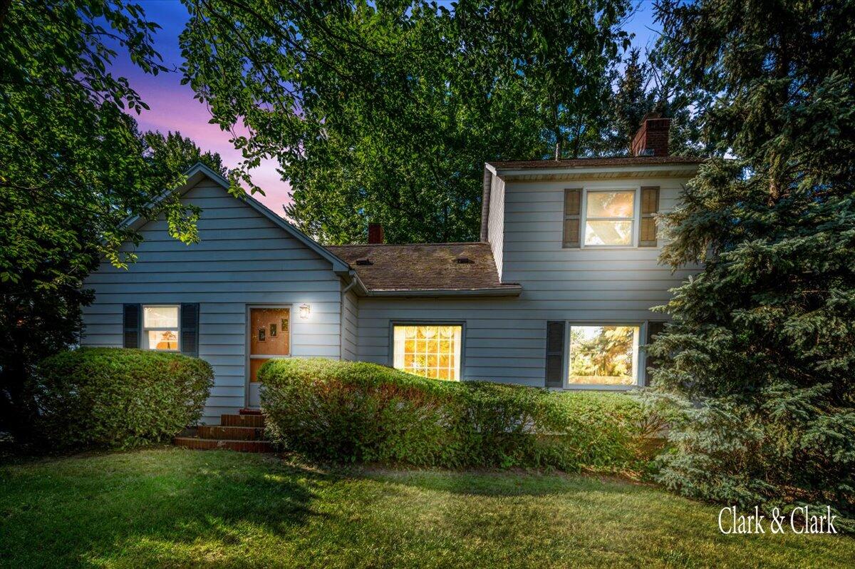 5868 Lake Michigan Drive