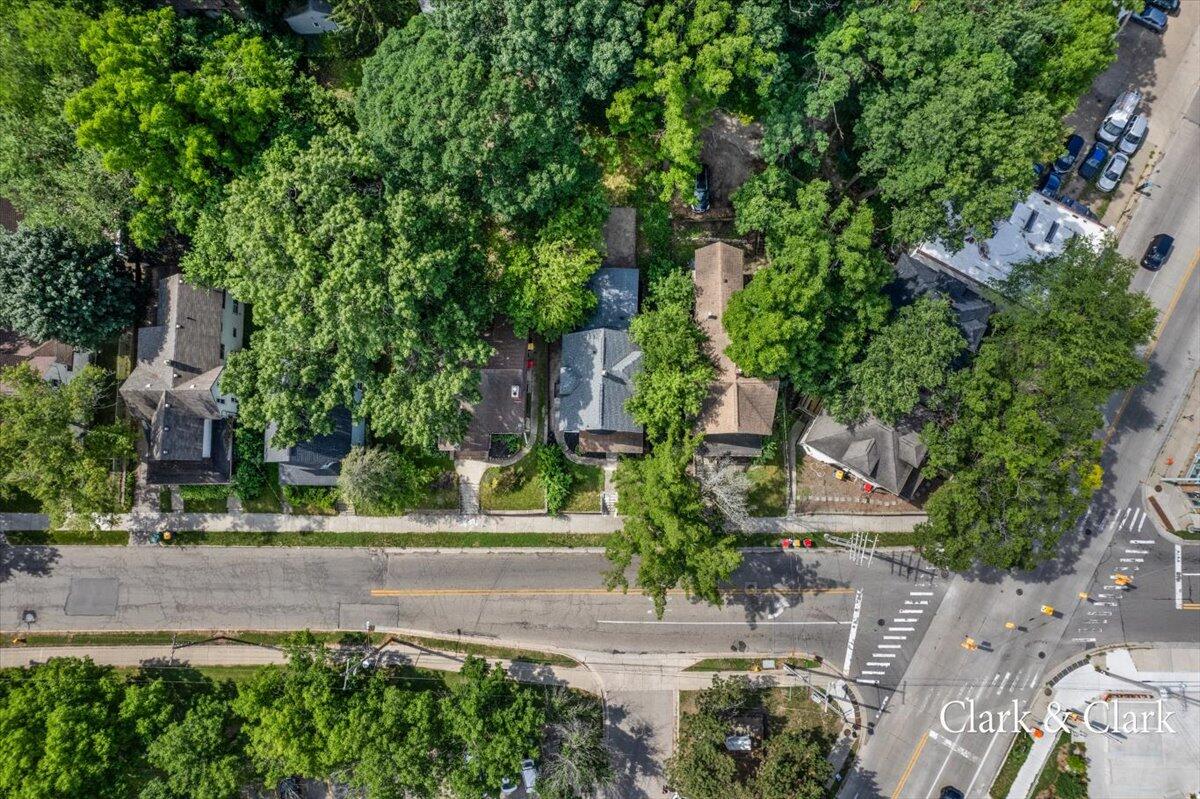 310 Sweet Street NE