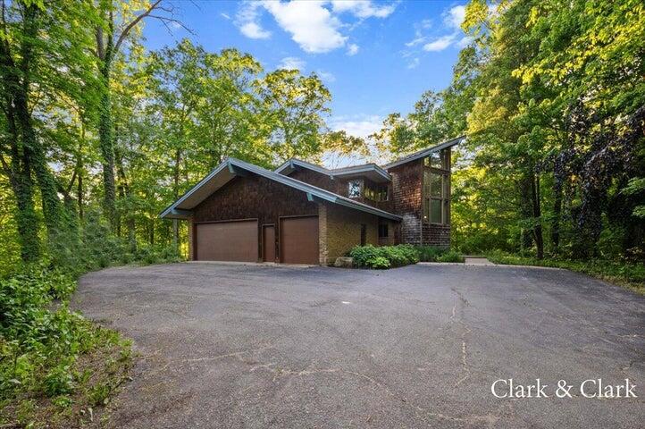 10115 Augusta Valley Court SE