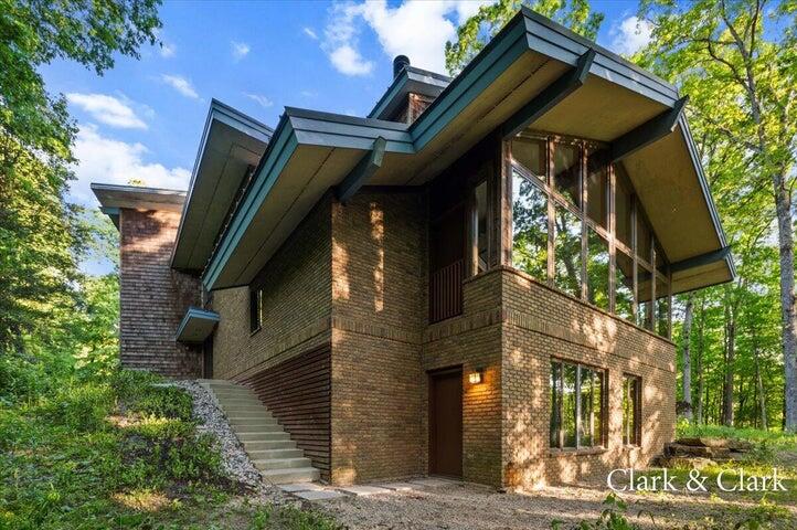 10115 Augusta Valley Court SE