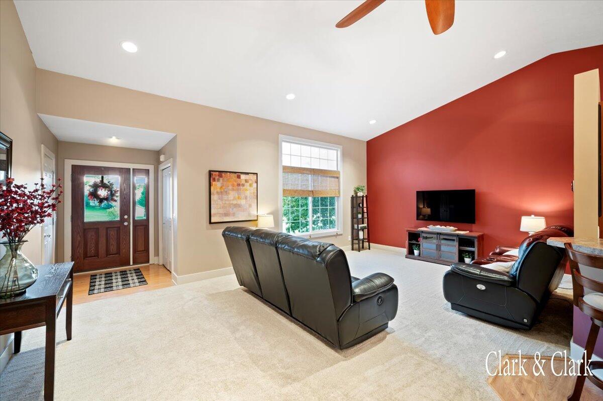 2283 Orchard Ridge Drive NW