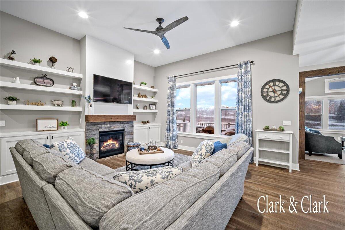 2651 Meadow Woods Drive