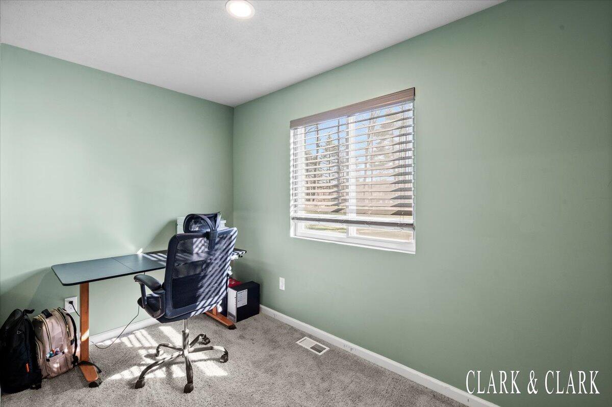 11830 Crystal Ridge Drive NE