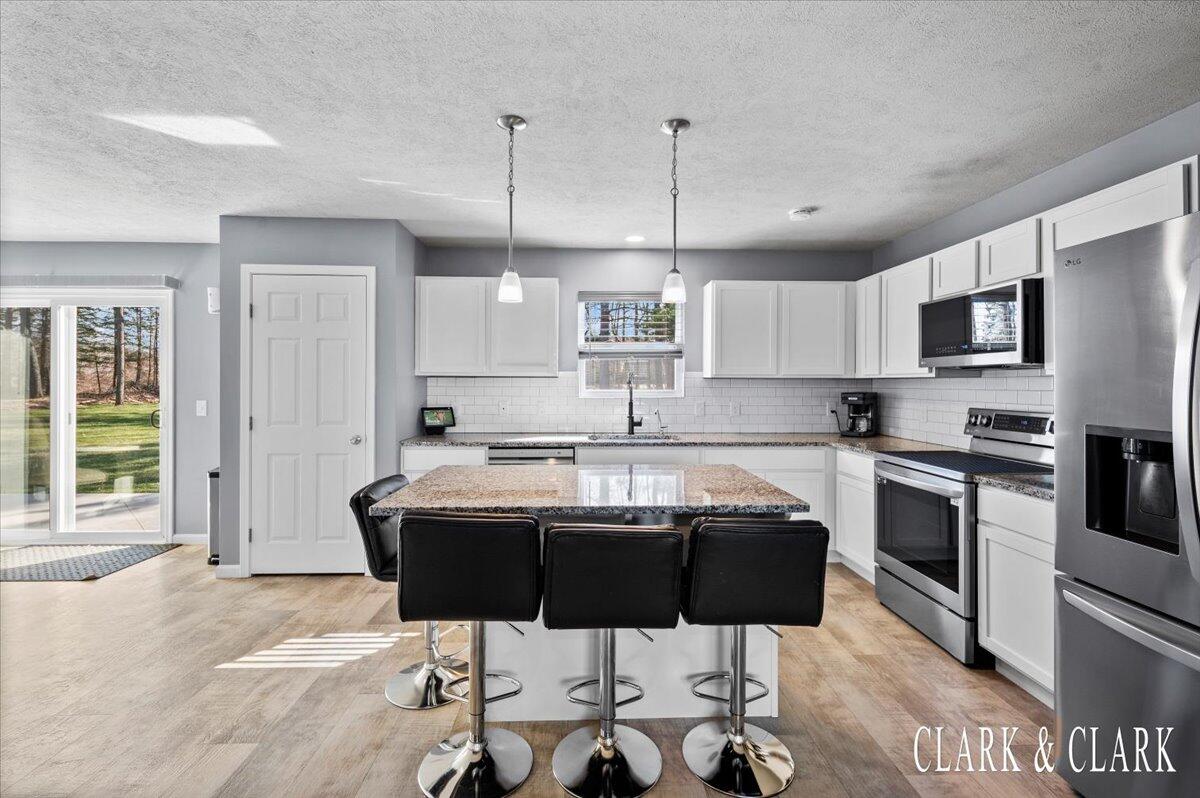11830 Crystal Ridge Drive NE
