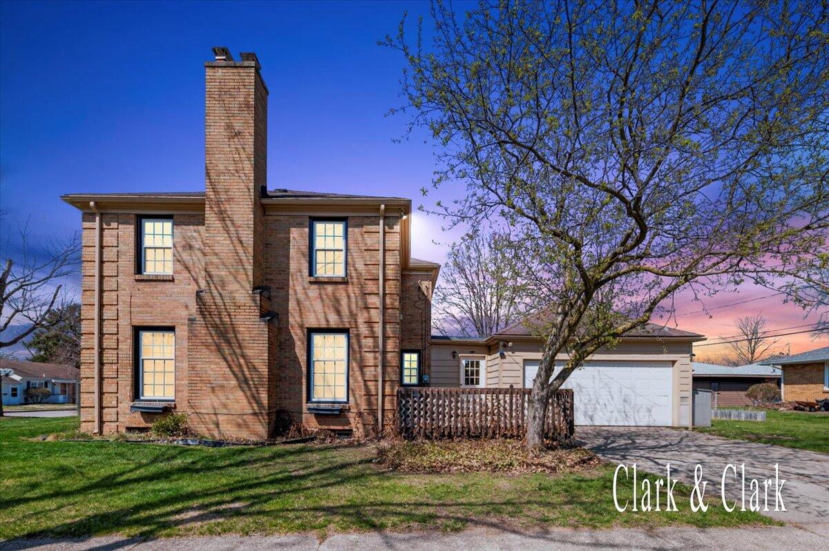 655 Mulford Drive SE