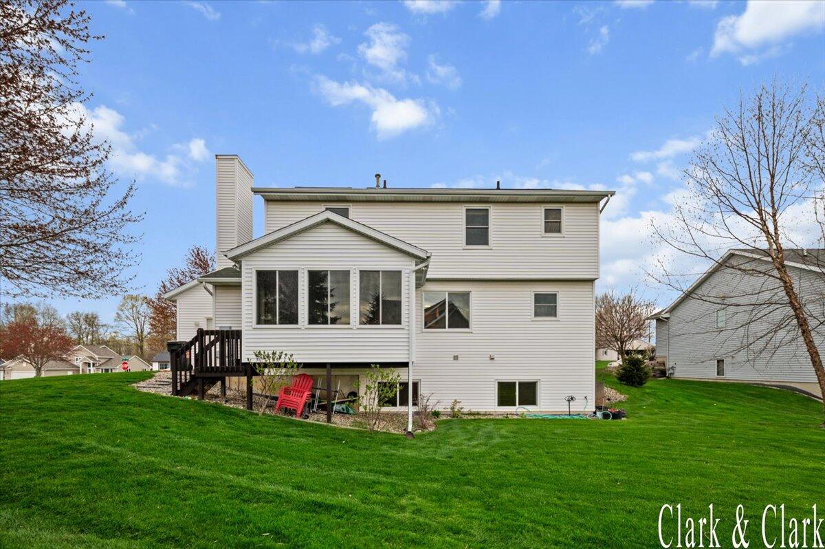 2590 Ridge Top Drive SW