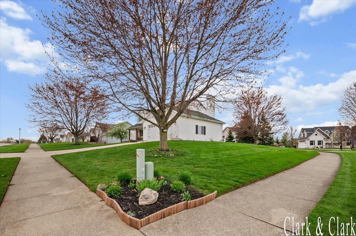 2590 Ridge Top Drive SW