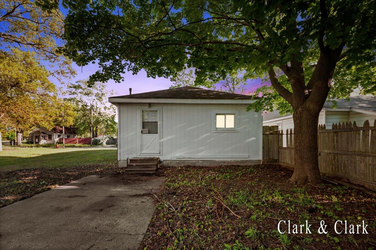902 Turner Avenue