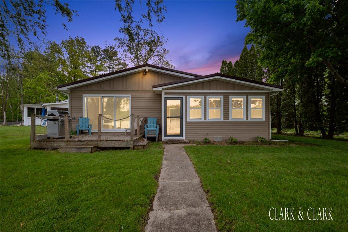 3272 Rau Drive NE