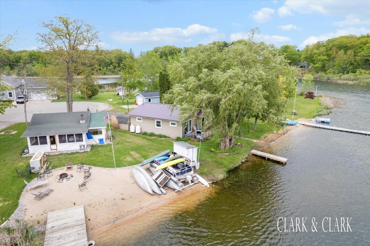 3272 Rau Drive NE
