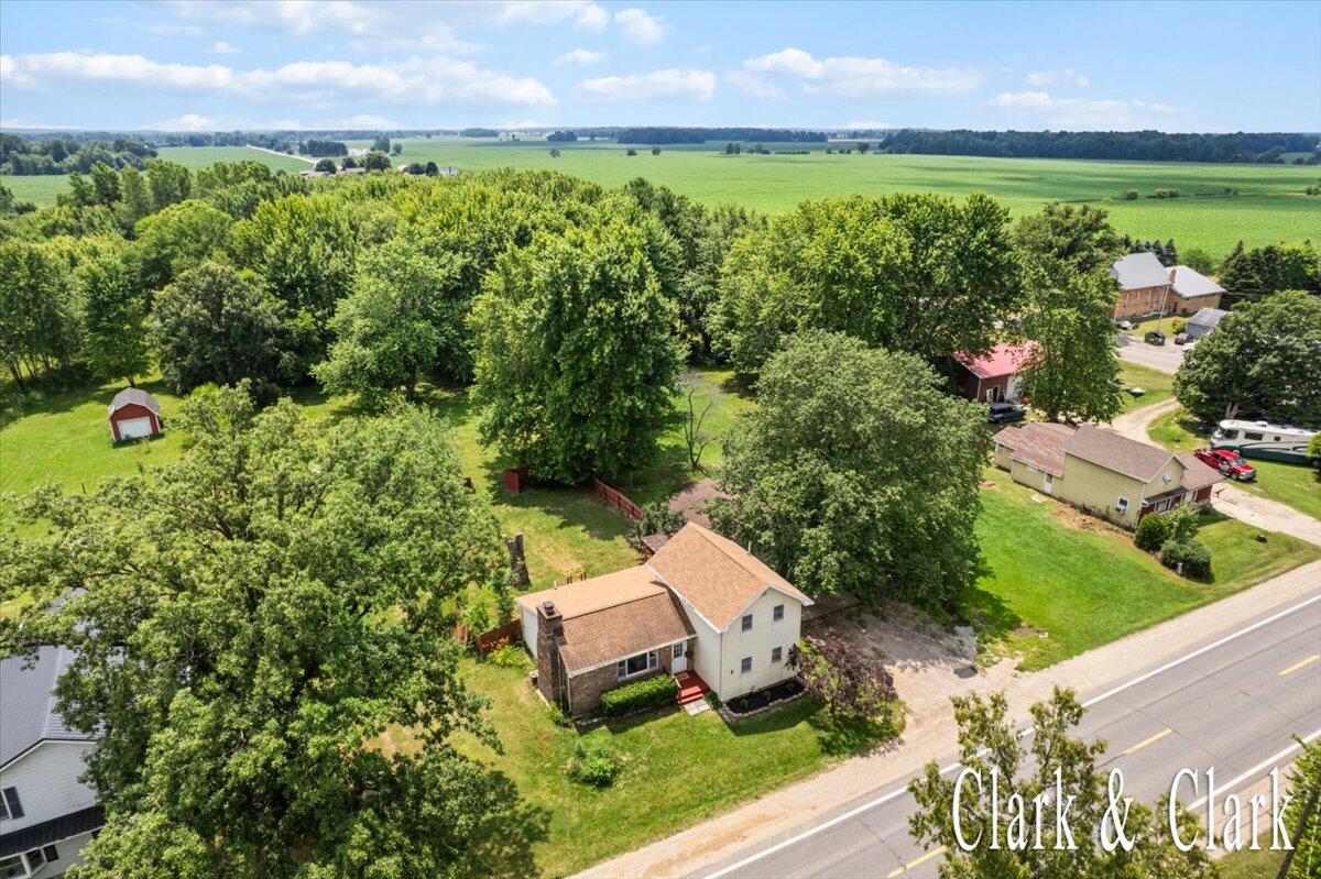 139 W Grand Ledge Highway