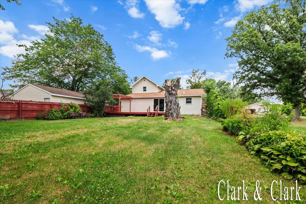 139 W Grand Ledge Highway