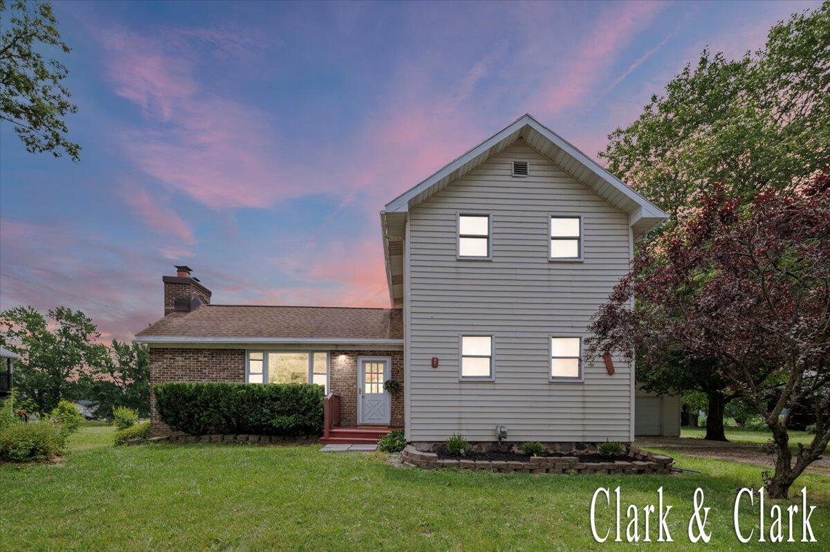 139 W Grand Ledge Highway