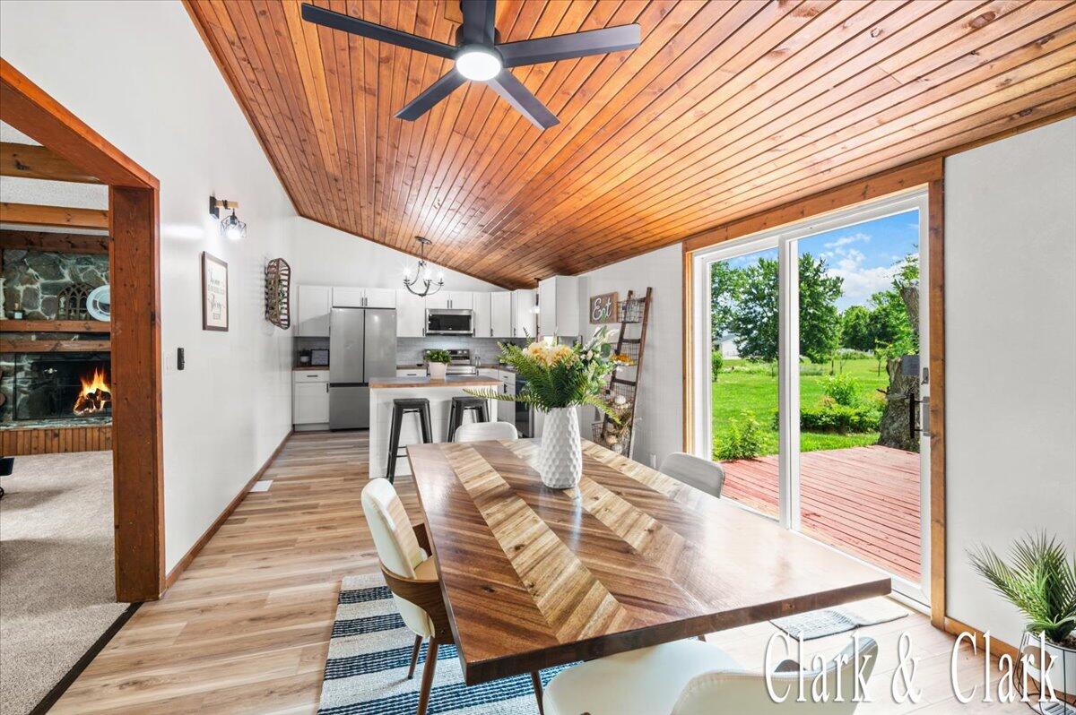 139 W Grand Ledge Highway