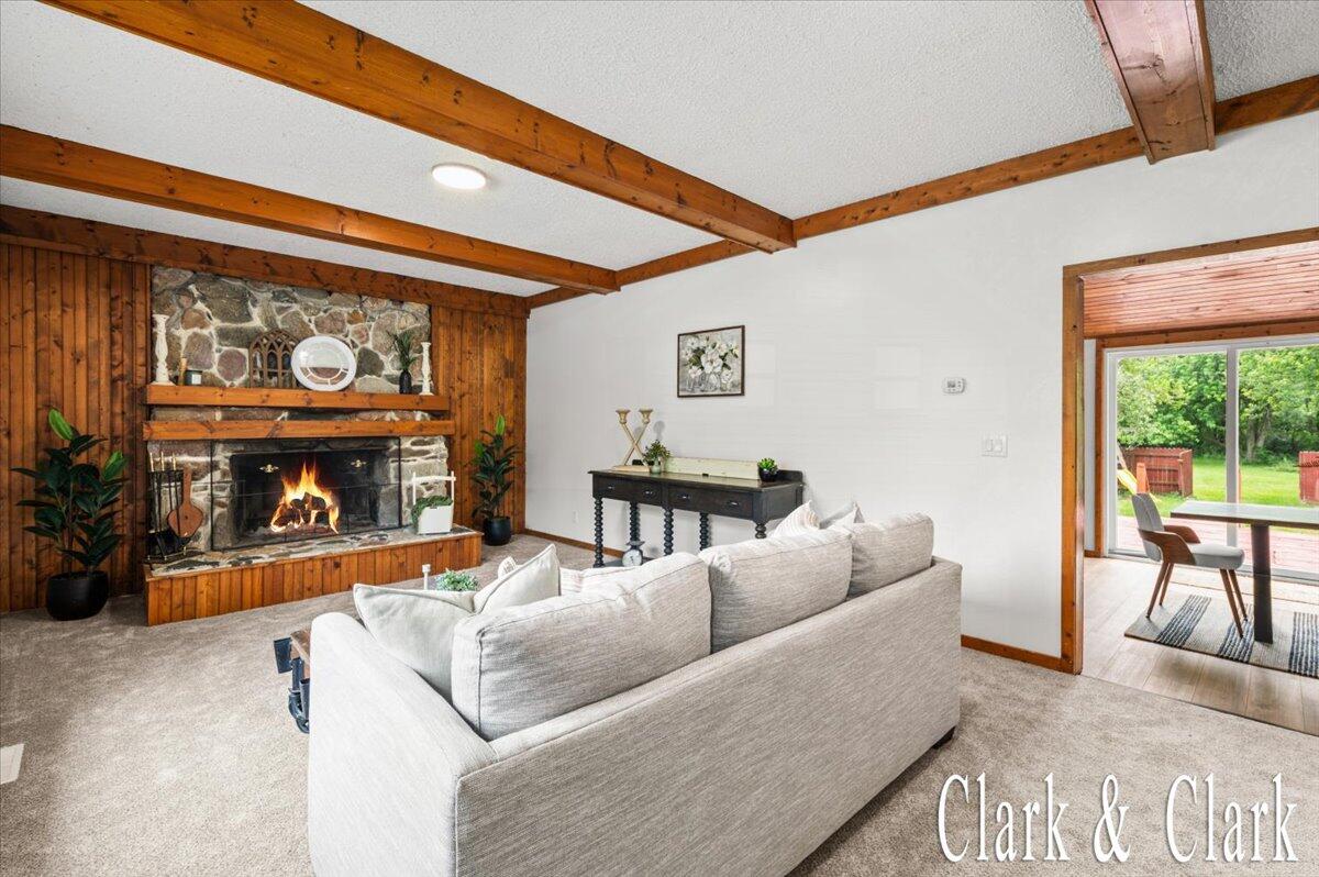 139 W Grand Ledge Highway