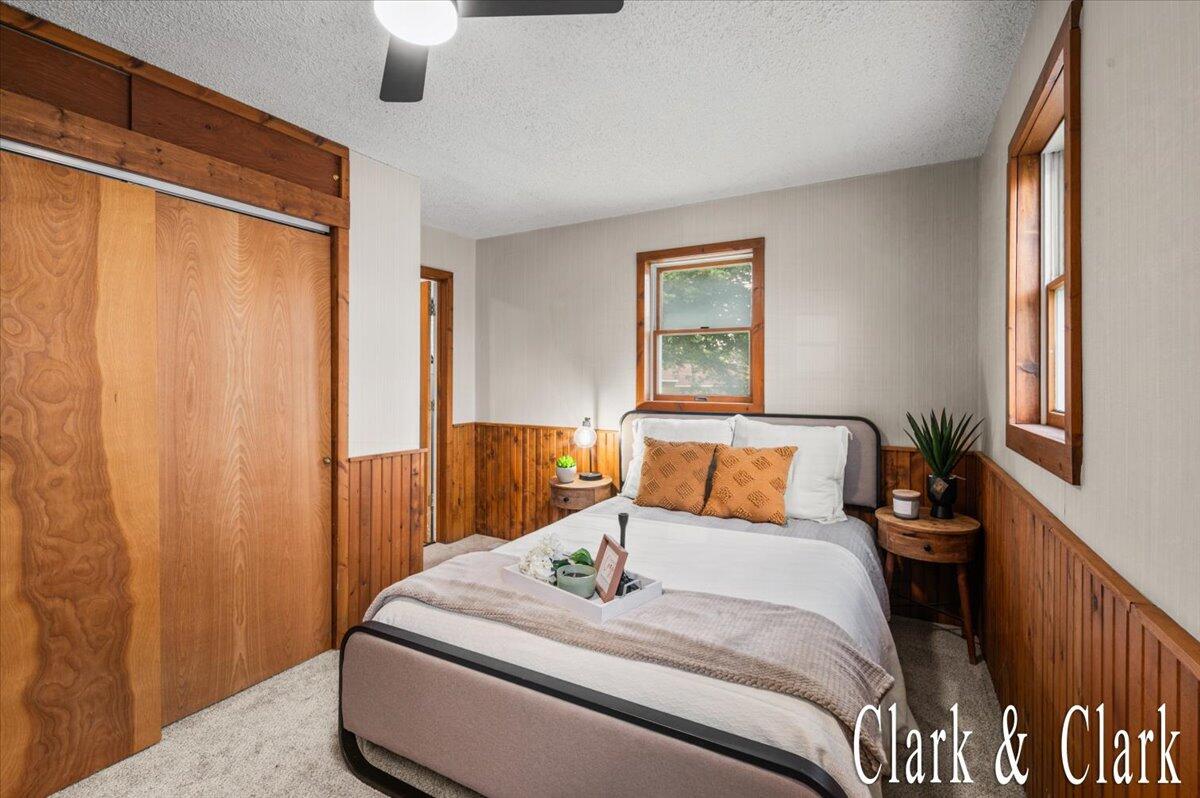 139 W Grand Ledge Highway