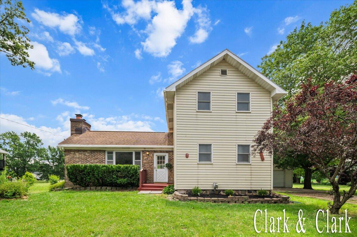 139 W Grand Ledge Highway