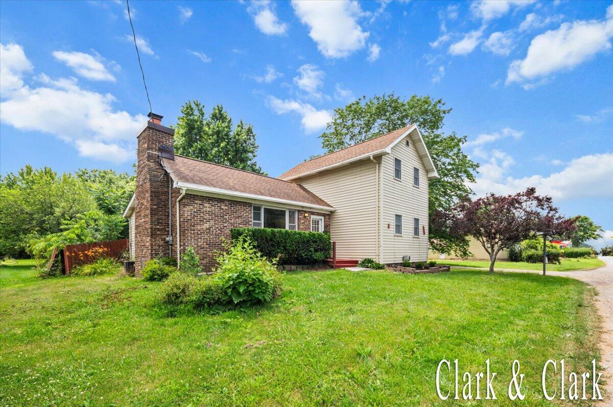 139 W Grand Ledge Highway