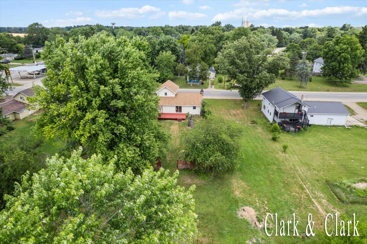 139 W Grand Ledge Highway