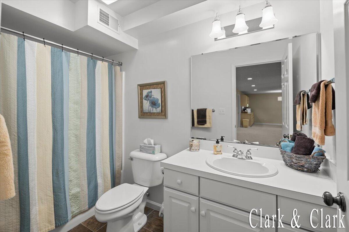 1950 Hidden Oak Court SE