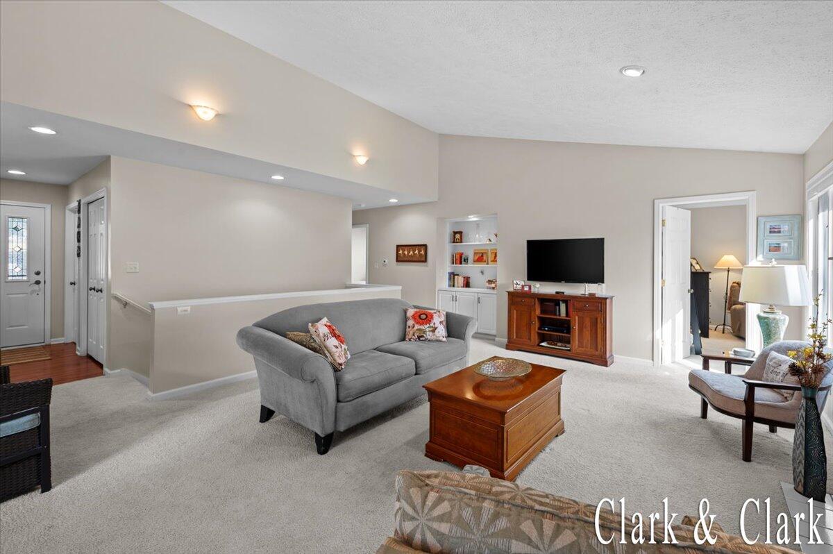 1950 Hidden Oak Court SE