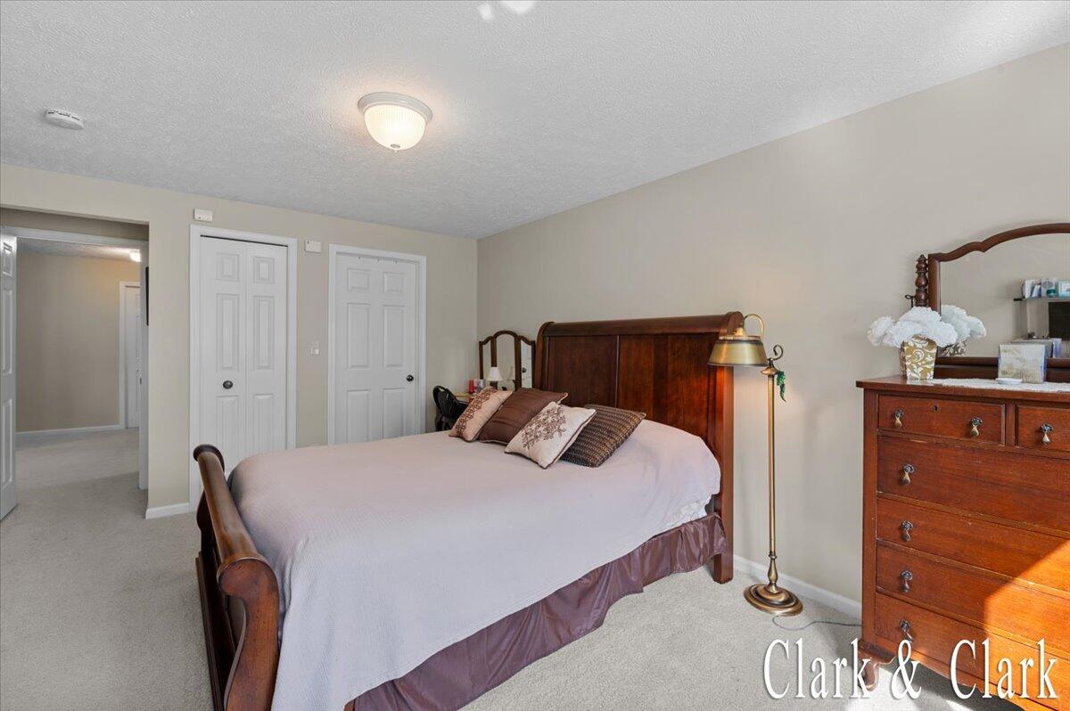 1950 Hidden Oak Court SE