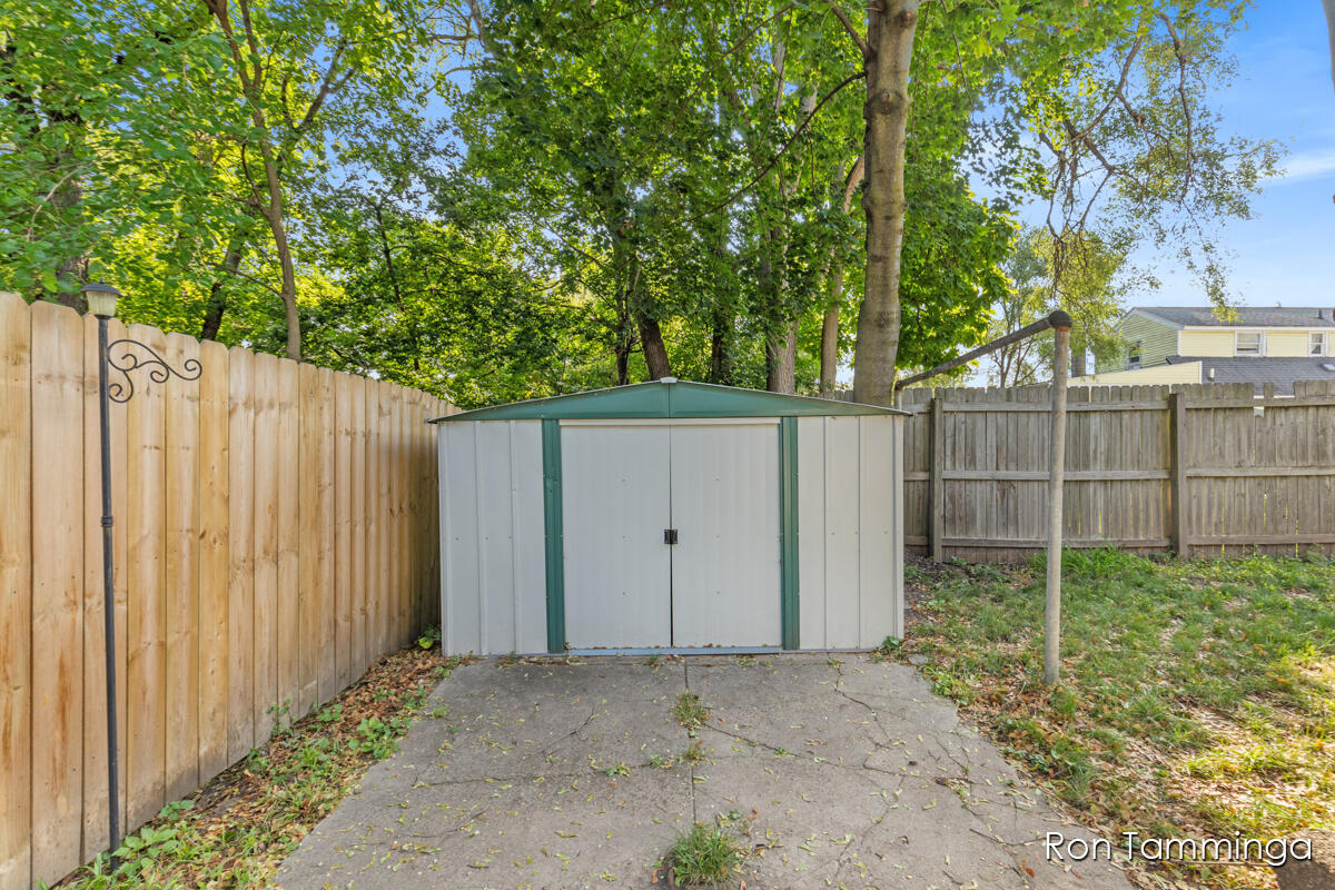 1144 Union Avenue NE