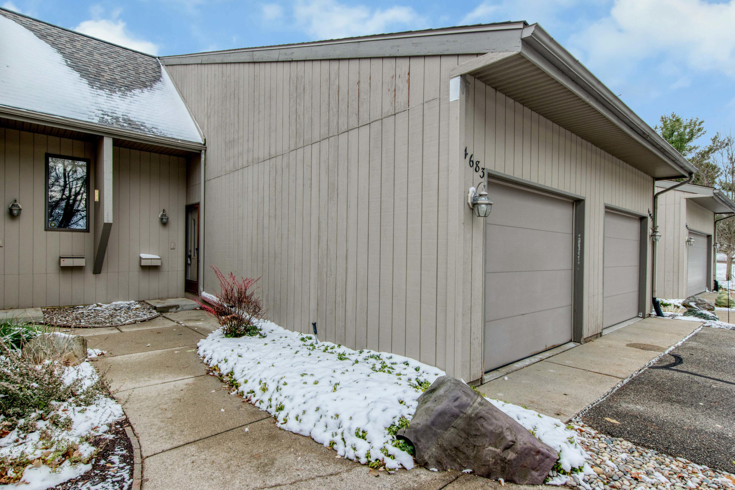 4683 Rockvalley Drive NE 2
