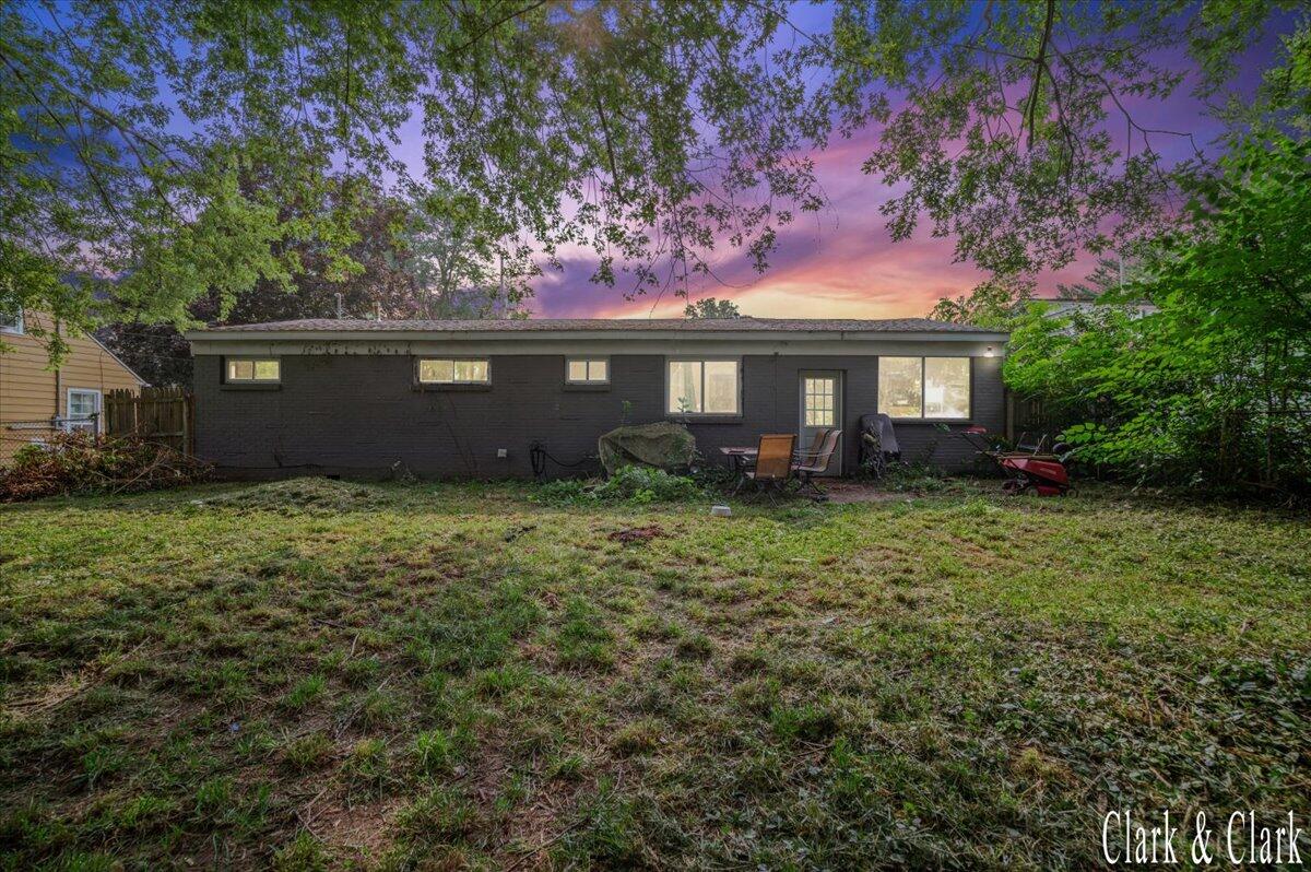 6037 Hughes Road