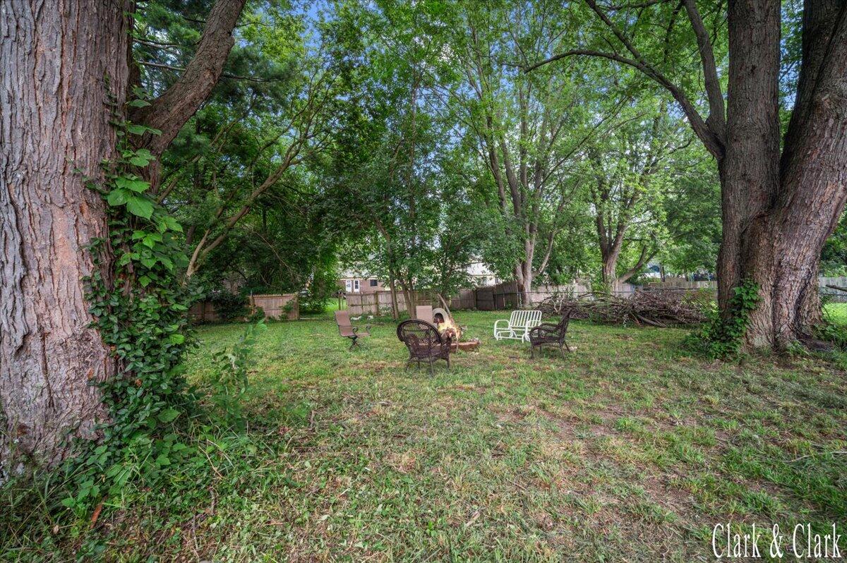 6037 Hughes Road