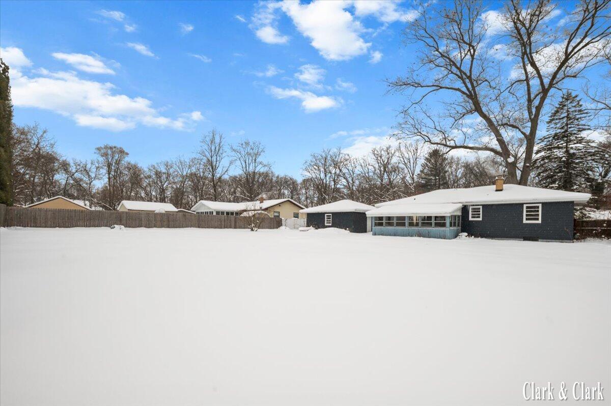 3958 Oak Valley Avenue SW