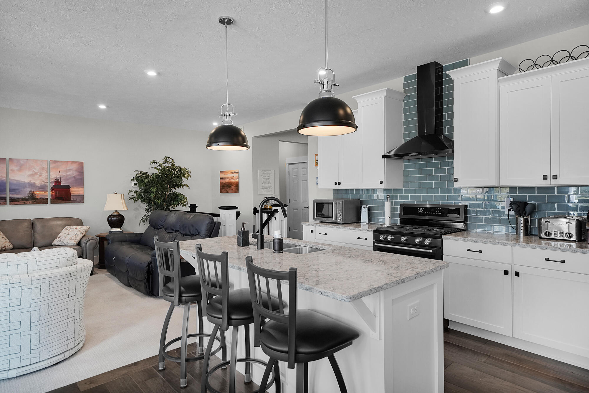 14067 Phoenix Place