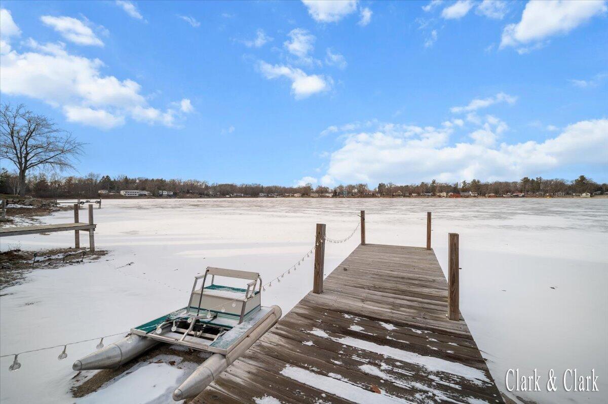 441 S Rock Lake Drive