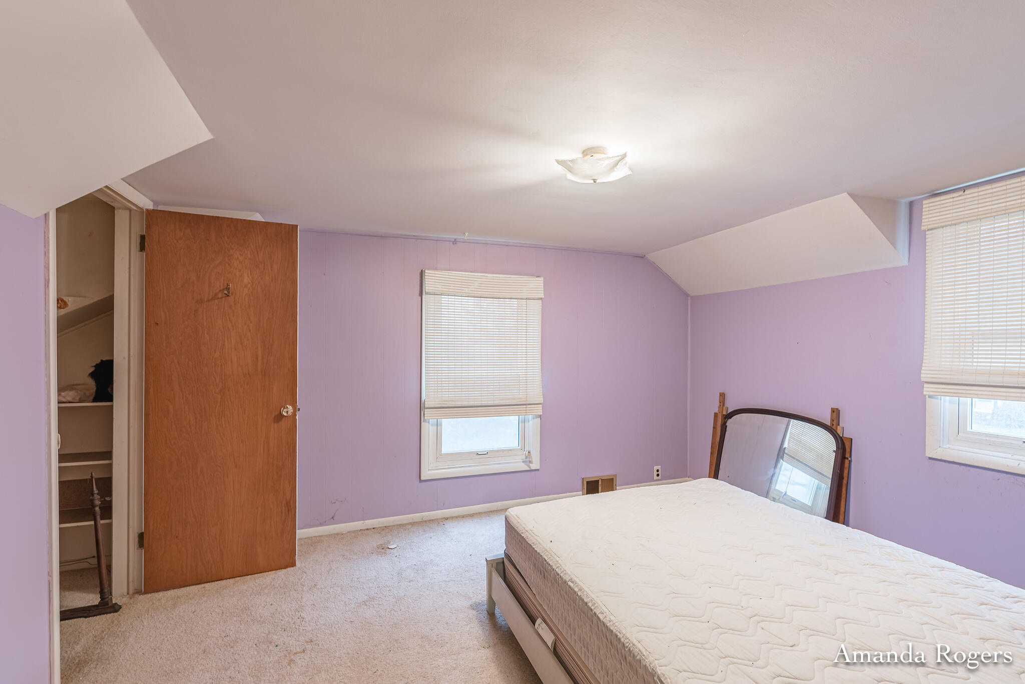 926 E Main Street SE