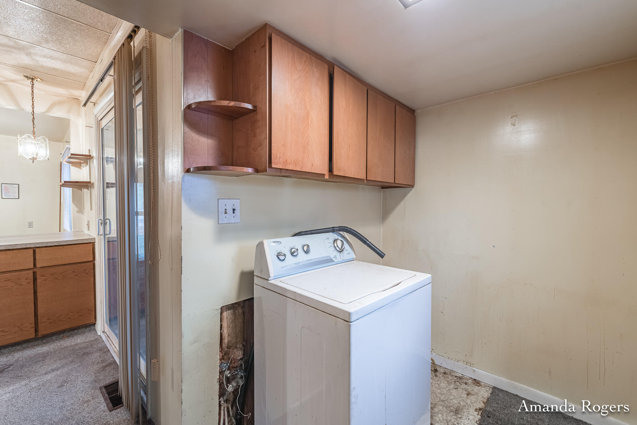 926 E Main Street SE