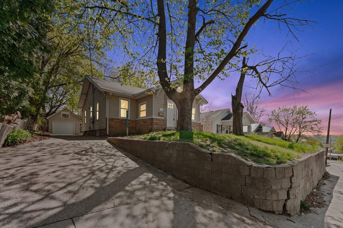 312 King Alley