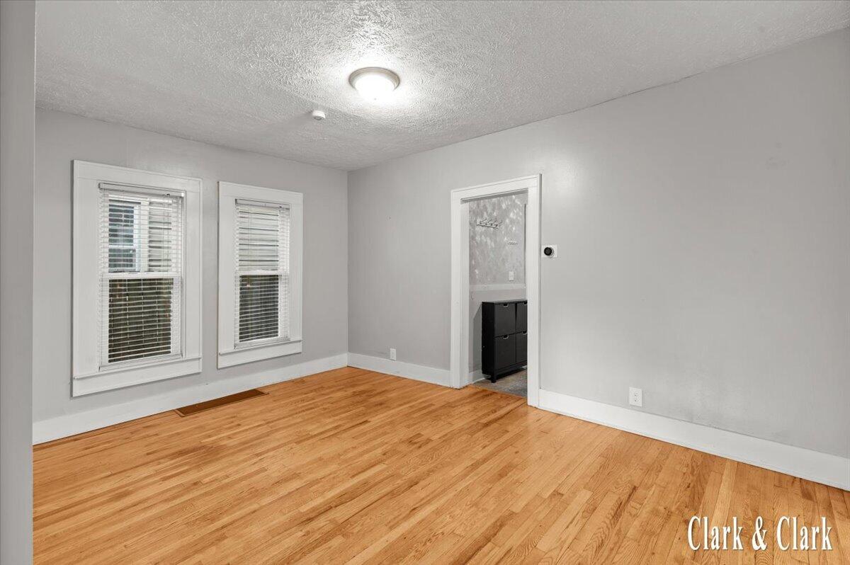437 Rosewood Avenue