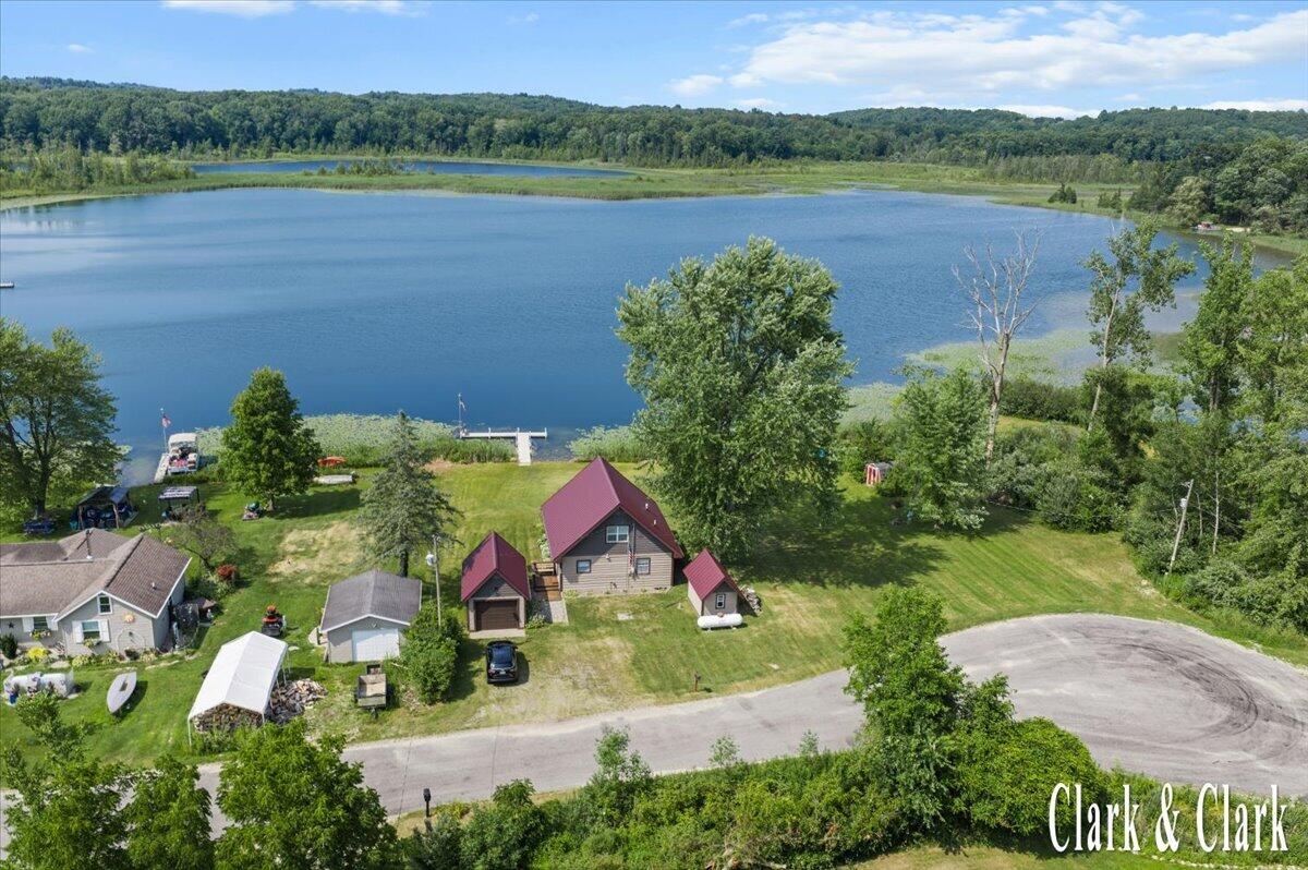 3050 Thorpe Drive