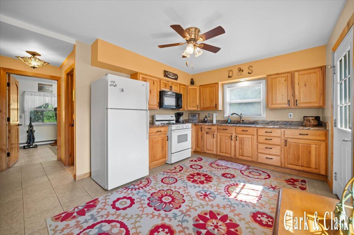 3050 Thorpe Drive