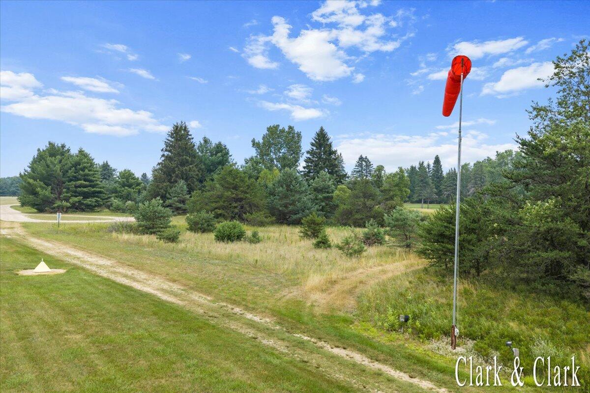 7576 Red Fox Road