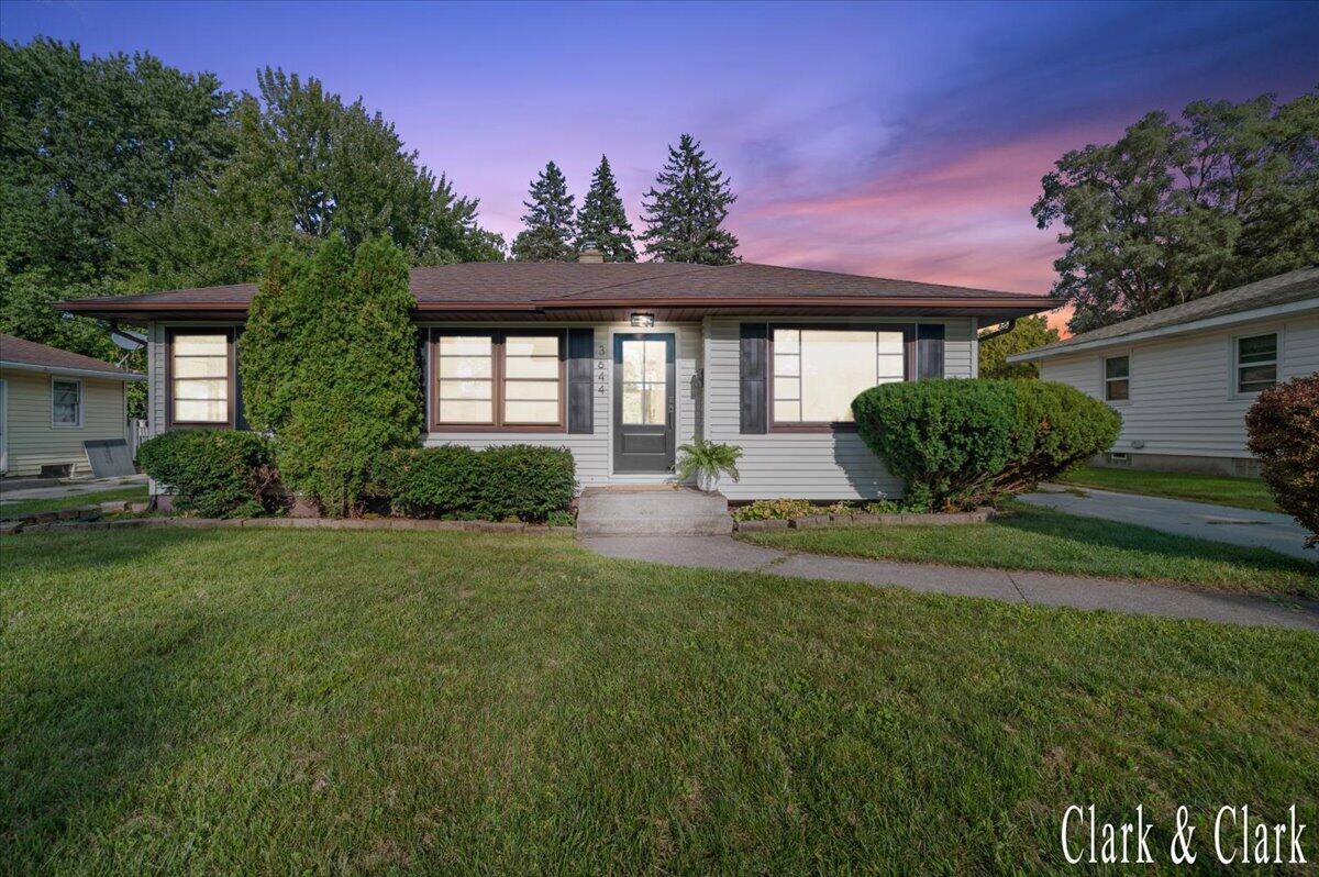 3644 Hazelwood Avenue