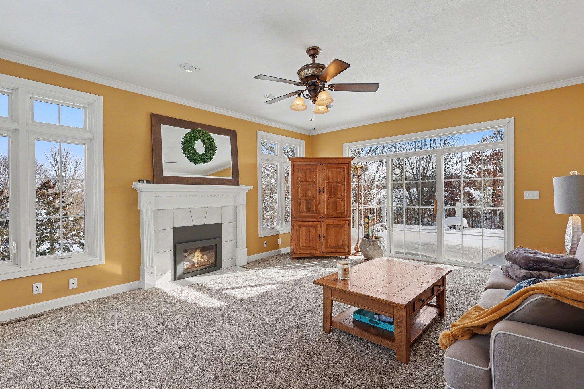 4964 Laurelwood Drive
