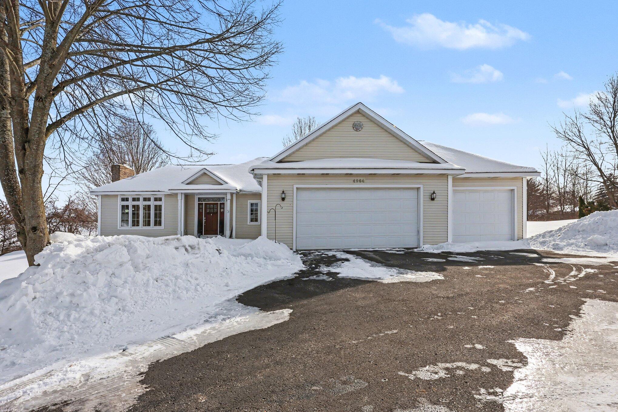 4964 Laurelwood Drive