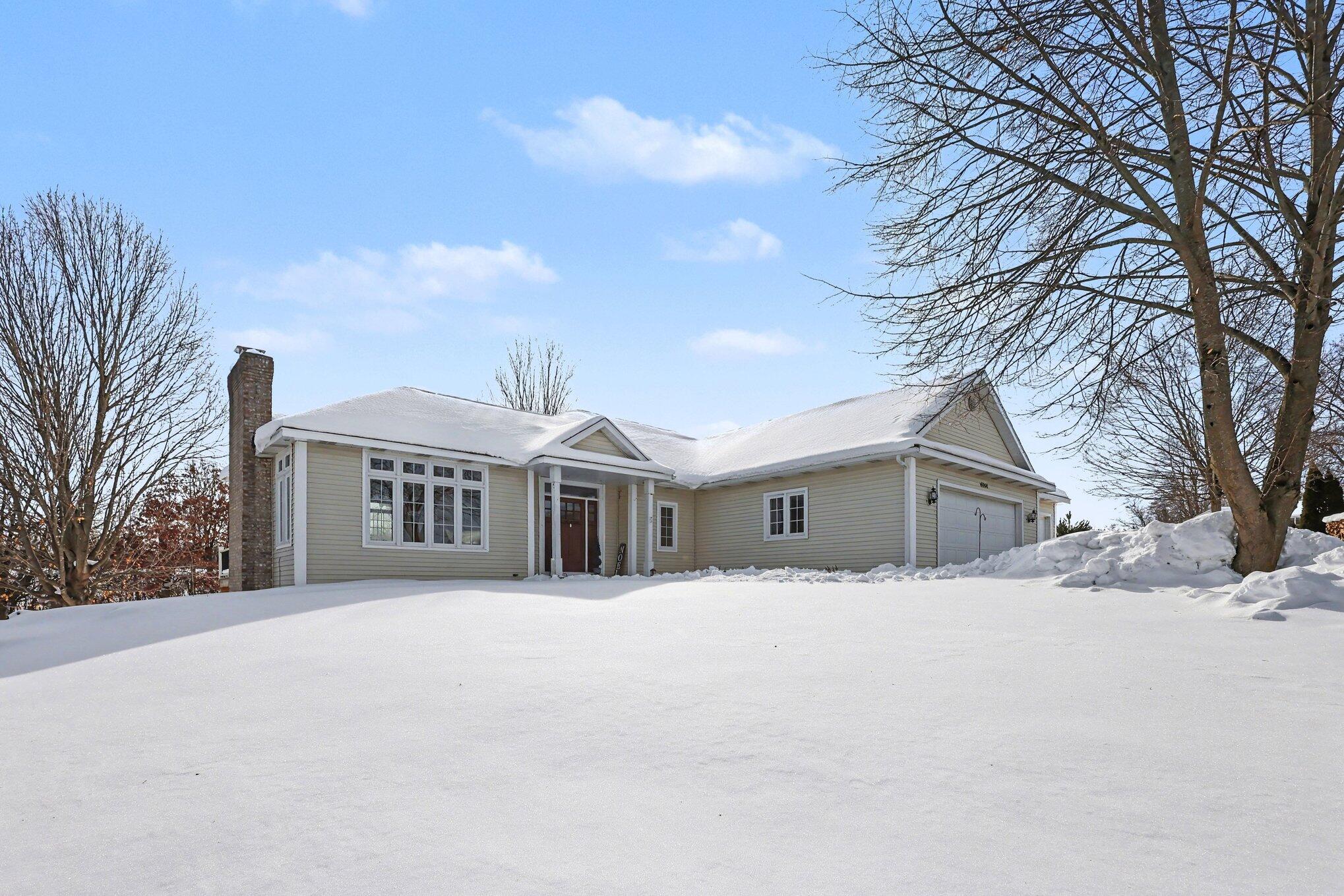 4964 Laurelwood Drive